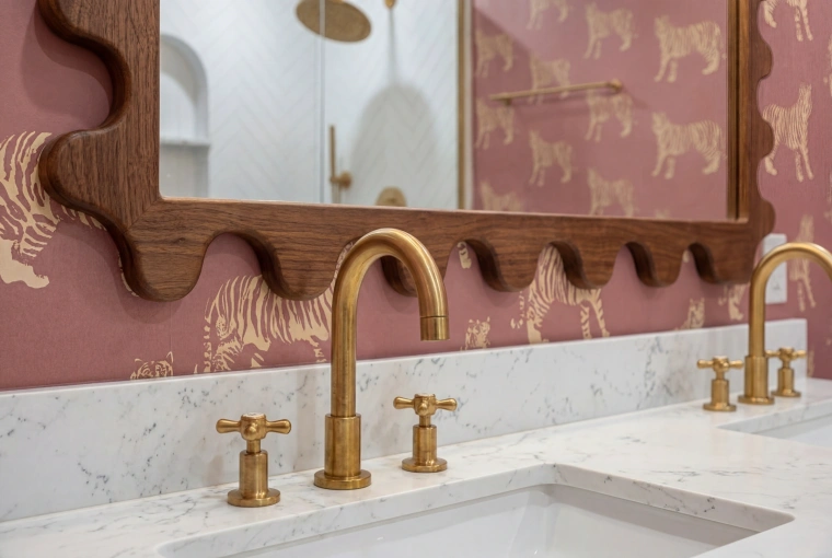 Zilker bathroom closeout 1